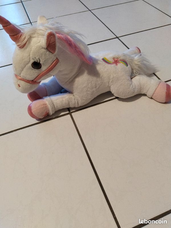 Peluche licorne veilleuse lica bella lumineuse Jeux Jouets
