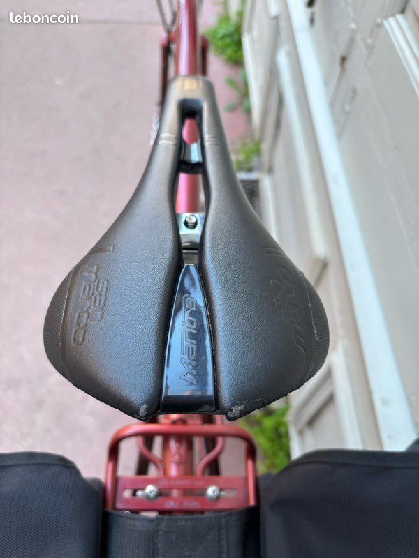 Selle SAN MARCO Concor Supercorsa Le Rino black-gold