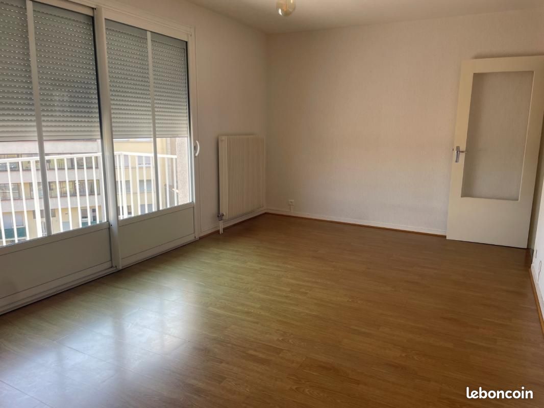 Appartement 3 pièces 66 m² · à Issoire · 66 m² · 770 €