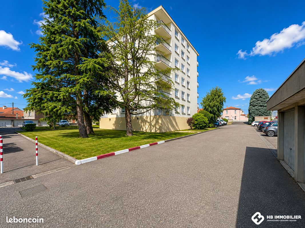 Appartement 3 pièces 56 m² · à Roanne · 56 m² · 55 000 €