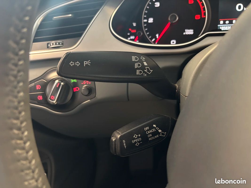Audi A4 Attraction (image 27)