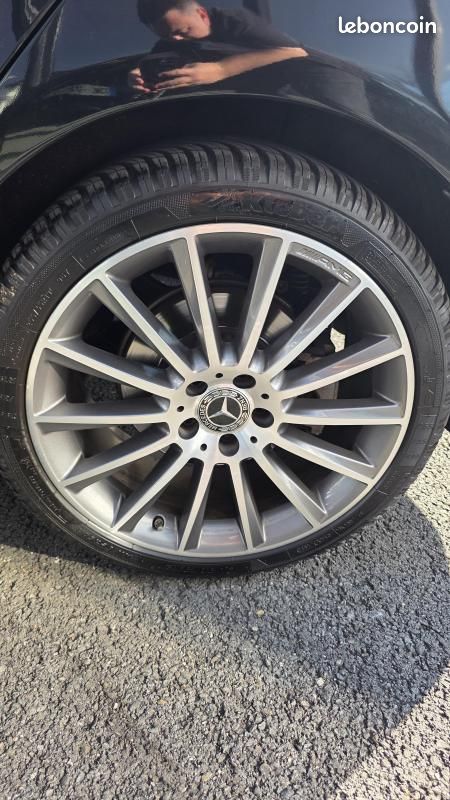 Mercedes Classe C 200 2.1D AMG LINE – AIRMATIC TOIT PANO INTÉRIEUR ROUGE (image 11)