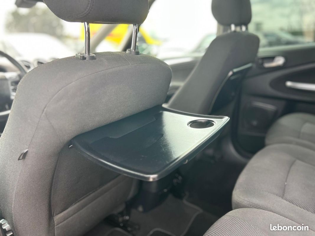 FORD S-MAX Titanium (03.2010->) (image 11)