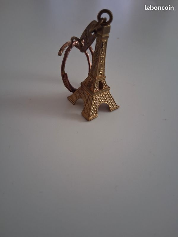 Mini tour effel (image 1)