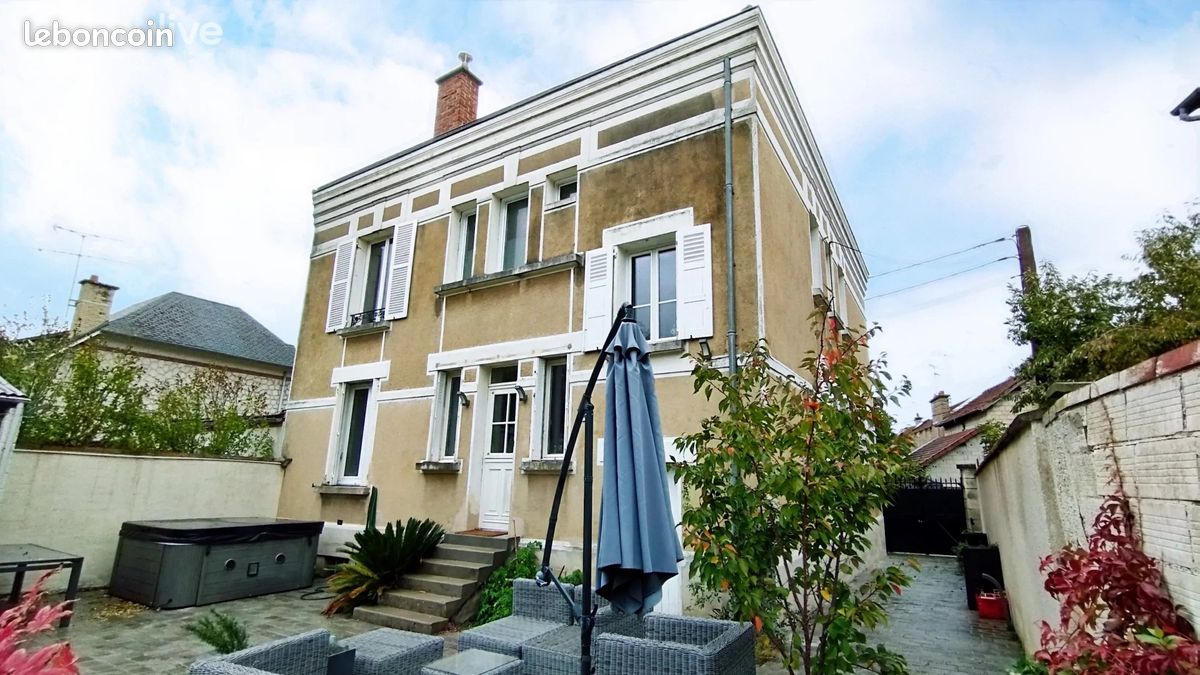 Maison 9 pièces 187 m² · à Soissons · 187 m² · 370 000 €