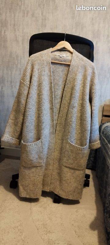 Cardigan en pure laine Vêtements