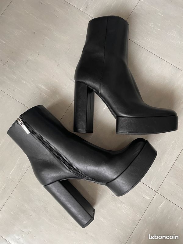 Talons Bottines Plateforme Zara BOTTES À TALONS FINS EN CROÛTE DE