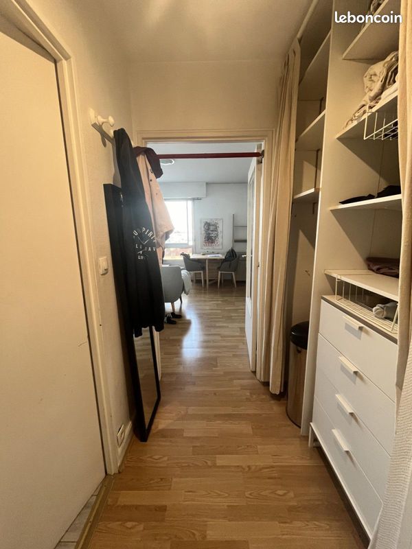 Appartement 1 pièce 26 m² · à Courbevoie · 26 m² · 1 075 €/mois