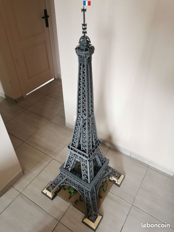 Tour Eiffel réplique Lego (image 2)