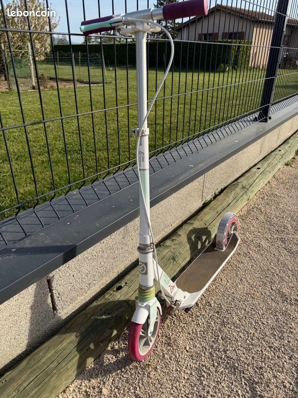Trottinette décathlon OXELO (image 1)