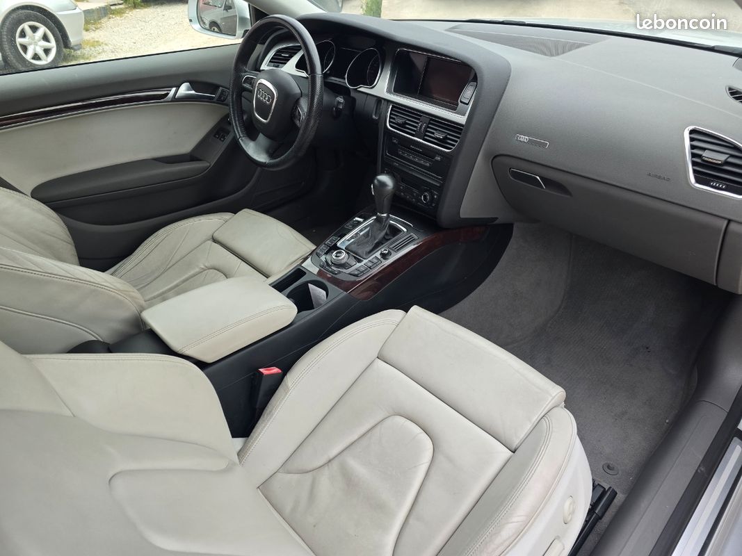 AUDI A5 2.7 V6 TDi BVA 190 CV (image 4)