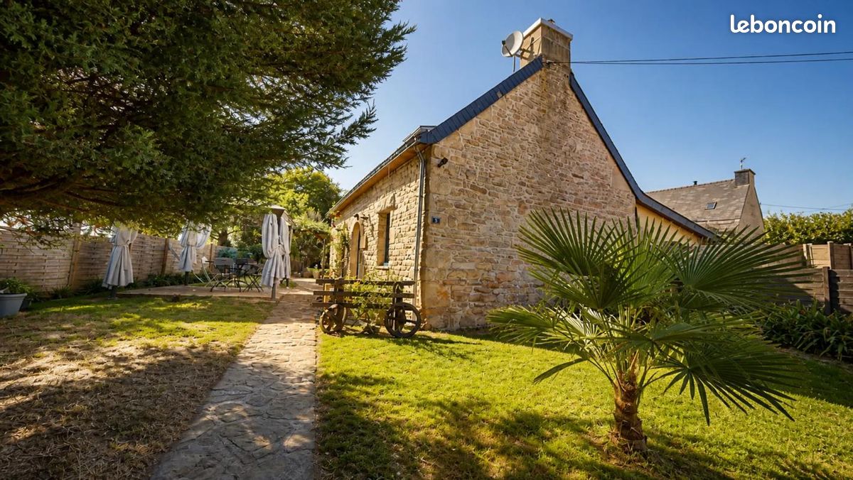 Maison 2 pièces 86 m² · à Lanvénégen · 86 m² · 180 000 €