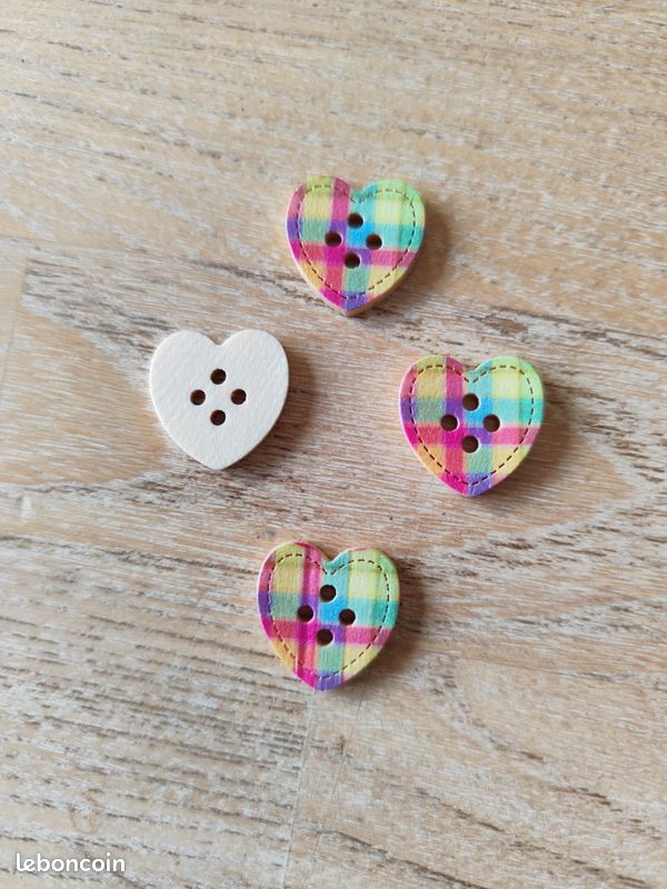 Lot De Boutons Vintage Années 80 - Forme Cœur Rose - Pour Couture, Scrapbooking