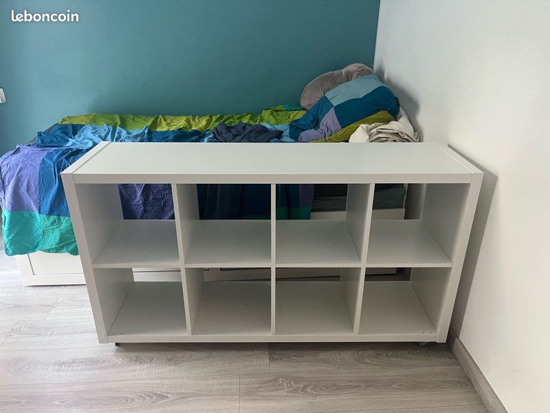 Étagère KALLAX IKEA 77x147cm (image 1)