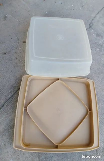 Grand Plateau à Fromages Tupperware Jaune Avec Cloche – Vintage Et Pratique