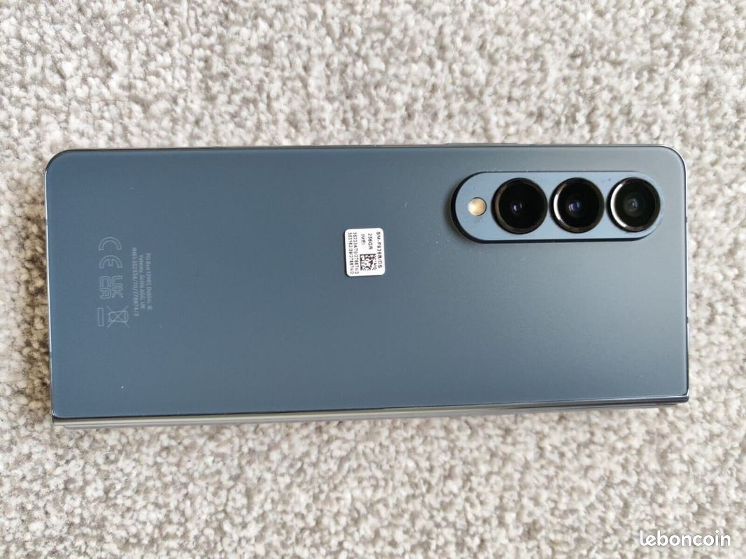 Samsung z fold 4 (image 3)