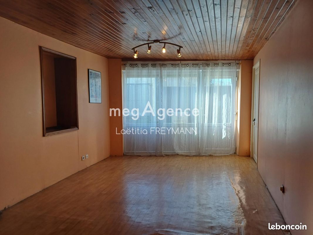 Maison de ville 4 pièces 106 m² - Châteaubernard 16100 (image principale 2)