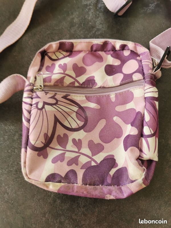 Sac à dos et Pochette (image 4)