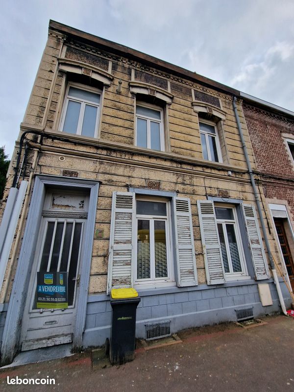 Maison 5 pièces 162 m² · à Hénin-Beaumont · 162 m² · 113 400 €