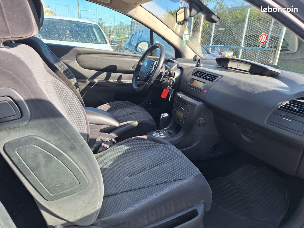 CITROEN C4 COUPE HDi 110 FAP airDream VirginMega BMP6 (image 6)