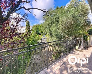 Maison 390 000 € - 104 m²