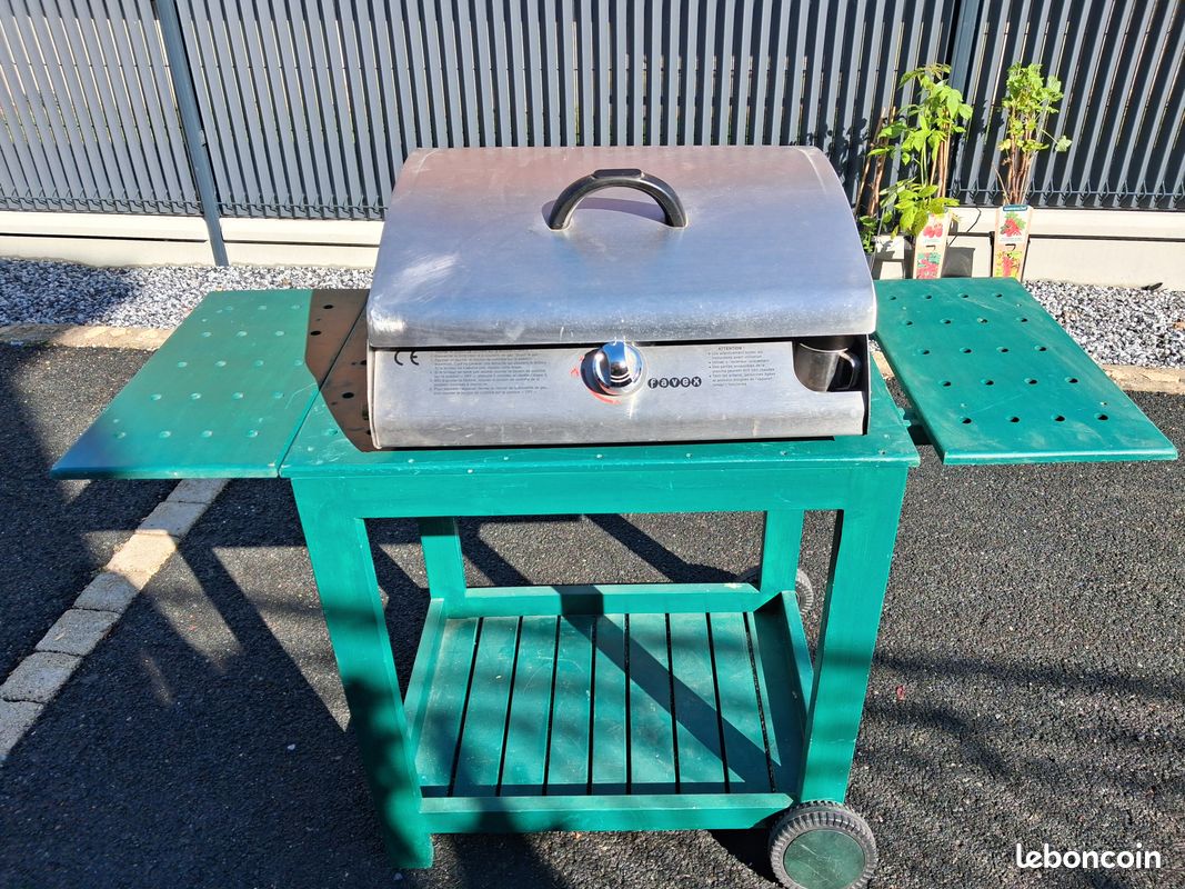 Plancha a gaz sur chariot (image 1)
