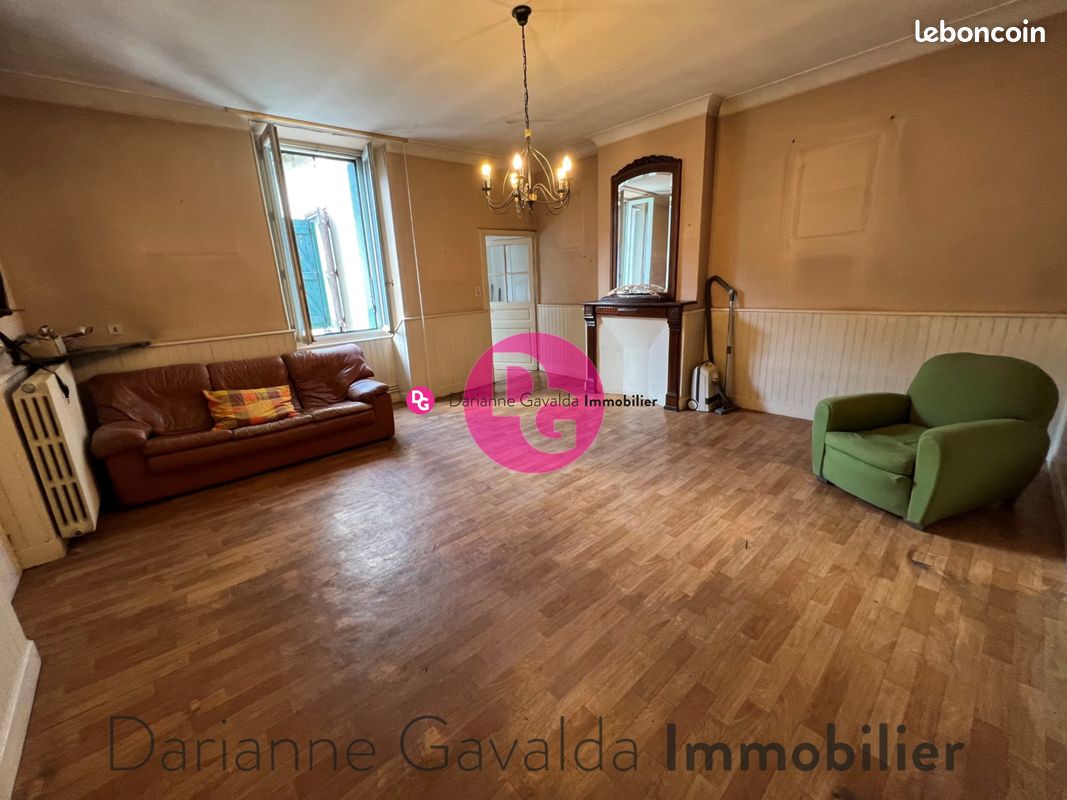 Immeuble 300 m² · à Decazeville · 300 m² · 34 800 €