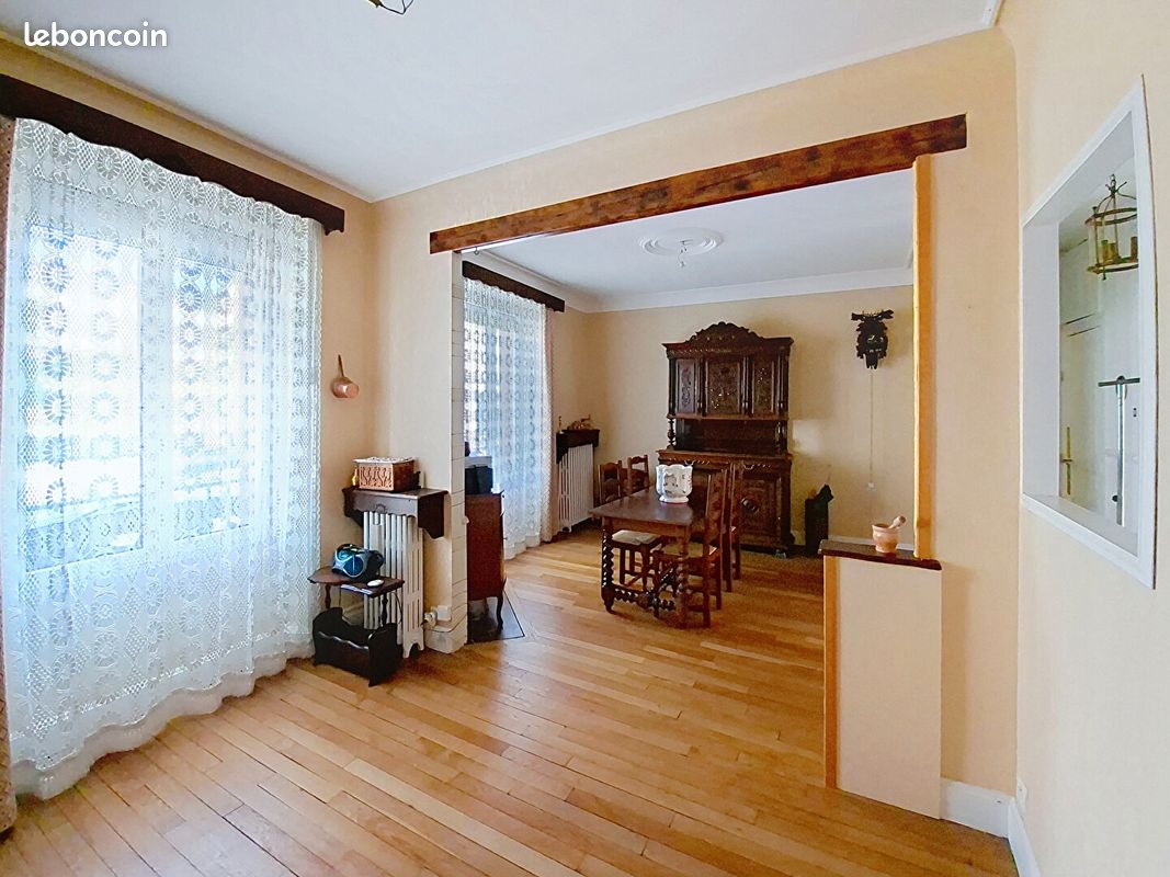 Maison 6 pièces 121 m² · à Champigneulles · 121 m² · 210 000 €