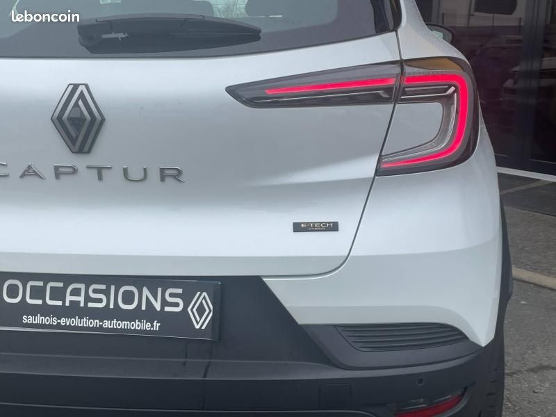 Renault Captur 1.6 E-Tech full hybrid 145ch Evolution (image 5)