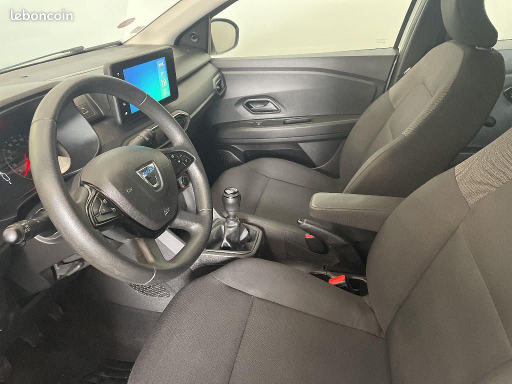 Dacia Sandero ECO-G 100 - 22 Essentiel (image 18)