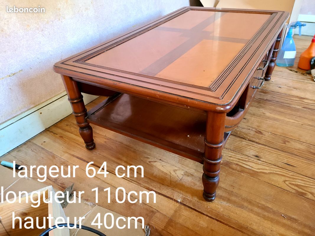 Superbe table basse en noyer avec rangements – style classique chic (image 1)
