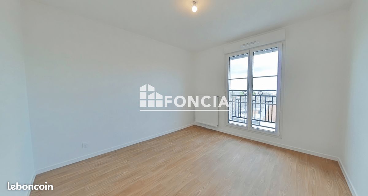 Appartement 3 pièces 58 m² · à Le Blanc-Mesnil · 58 m² · 1 011 €