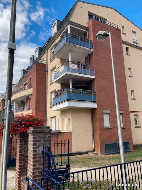 Appartement 3 pièces 65 m² · à Noyon · 65 m² · 730 €/mois