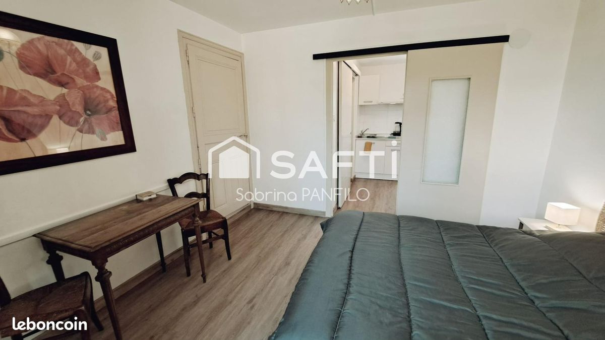 Appartement 1 pièce 22 m² · à Champrougier · 22 m² · 450 €