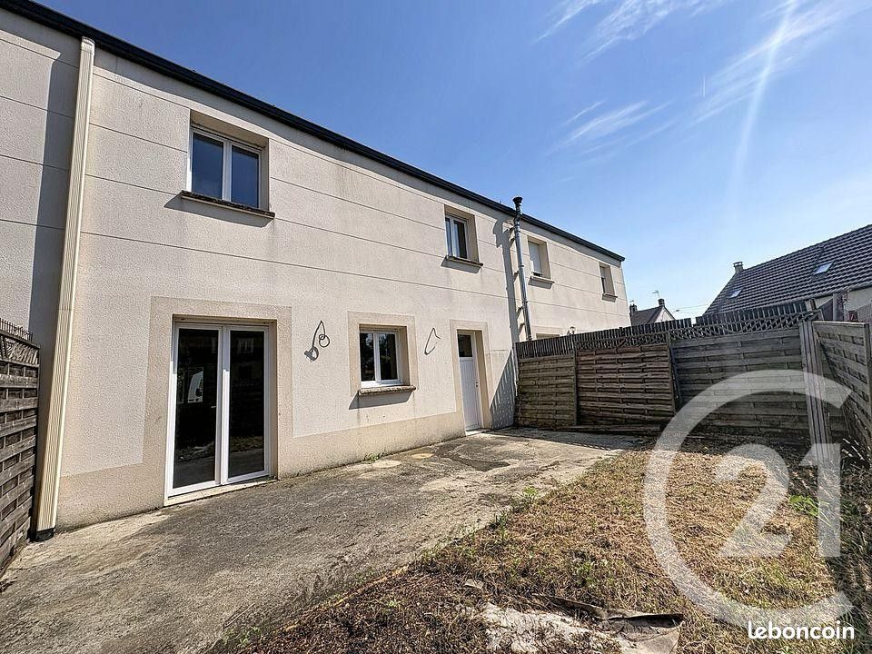 Maison 5 pièces 102 m² · à Pont-l'Évêque · 102 m² · 130 000 €