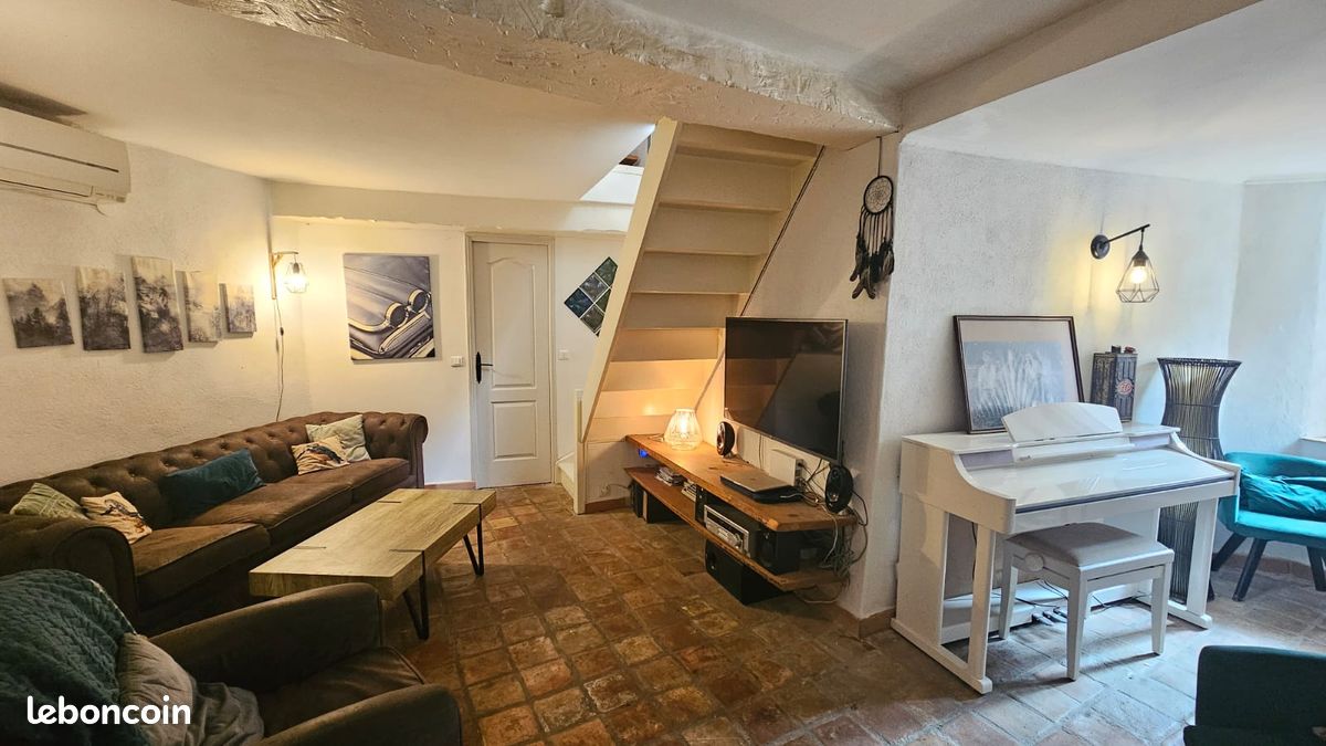 Maison 5 pièces 125 m² · à Roquebrune-sur-Argens · 125 m² · 265 000 €