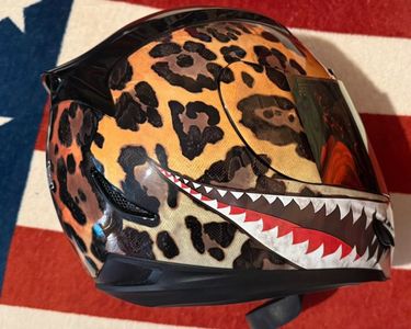 Caque de moto taille M intégral Icon Airmada sauvetage Leopard - Main Image