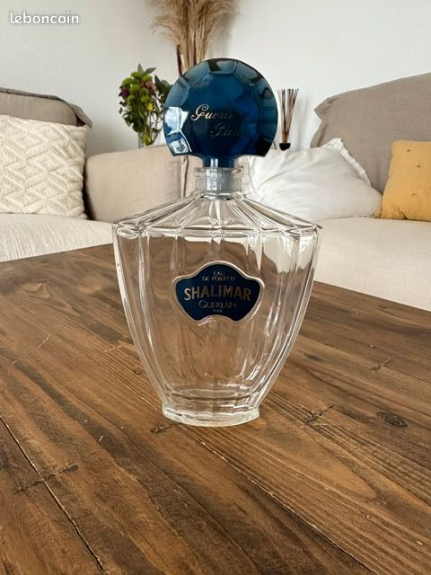 Shalimar Guerlain Flacon vide 200 ml avec sa boite (image 4)