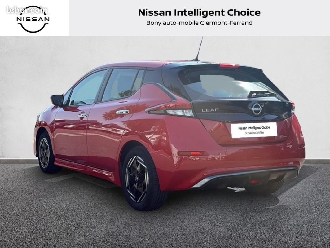 Nissan Leaf 40KWH Acenta (image 4)