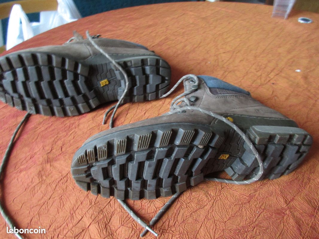 CHAUSSURES CATERPILLAR pointure 43 (image 14)