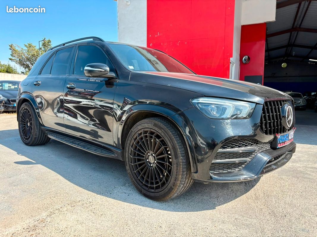Mercedes Benz GLE 300 d 4M BOÎTE AUTO 7 PLACES FULL OPTIONS | ENTIÈREMENT RÉVISÉE & GARANTIE 12 MOIS (image 9)