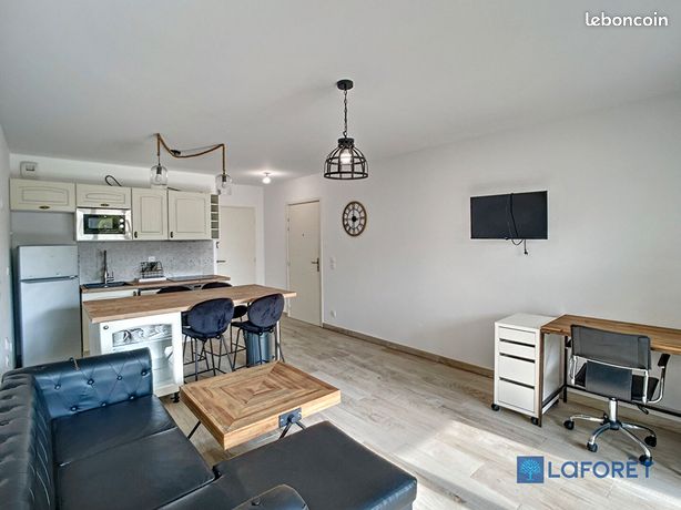 Appartement 2 pièces 44 m² — 14