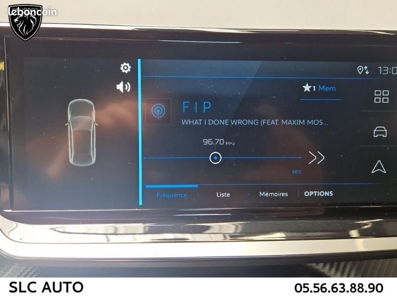 Peugeot 2008 1.2 Hybrid 136ch Style e-DCS6 (image 17)