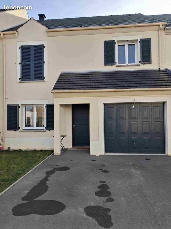 Maison 6 pièces 105 m² · à Ablis · 105 m² · 315 000 €