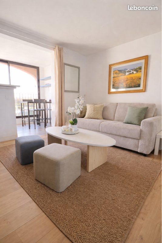 Appartement en résidence 4 personnes avec piscine à l’entrée de Saint Tropez (image 1)