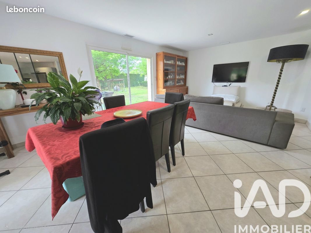 Propriété 4 pièces 100 m² (image 5)