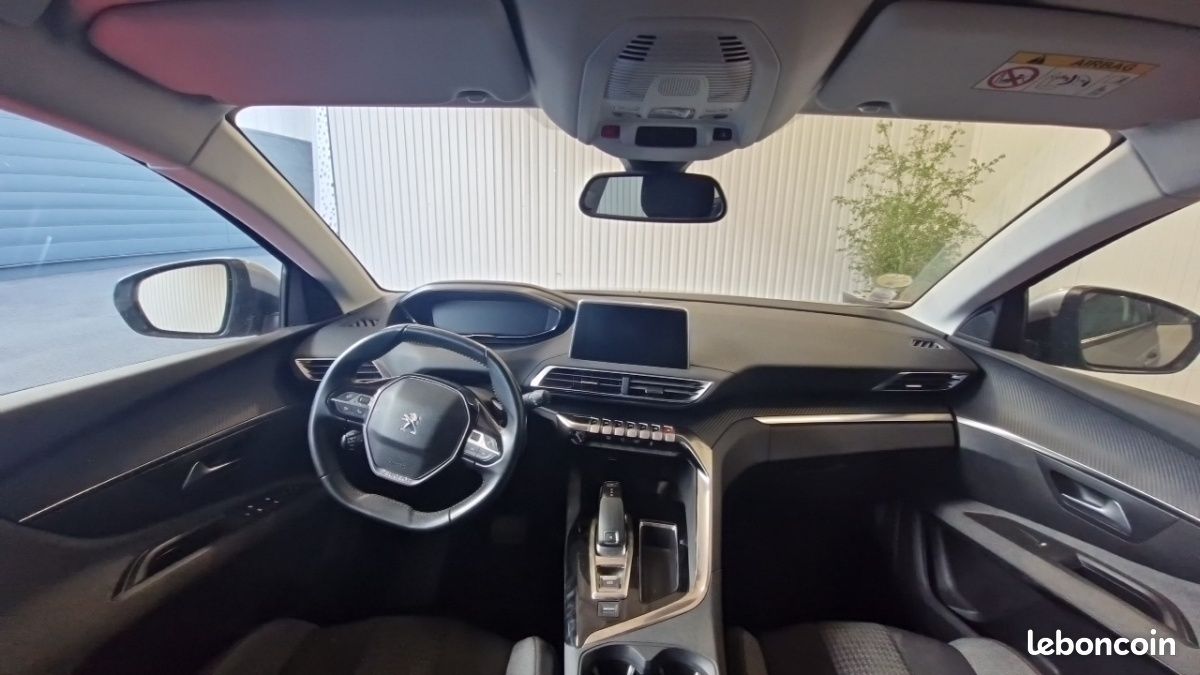 Peugeot 5008 BlueHDi 130 S&S EAT8 Active Business (image 16)