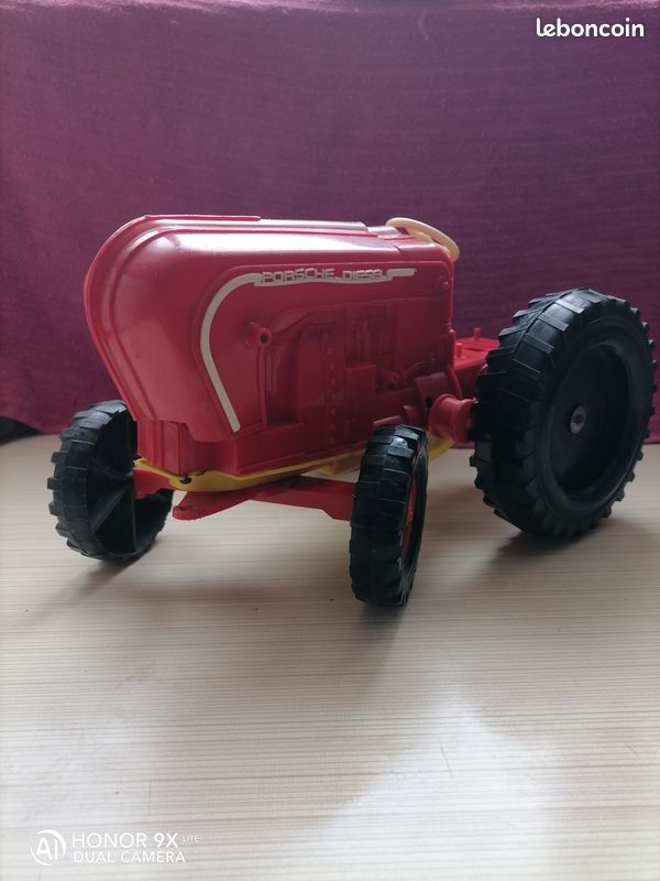 Tracteur Porsch (image 1)