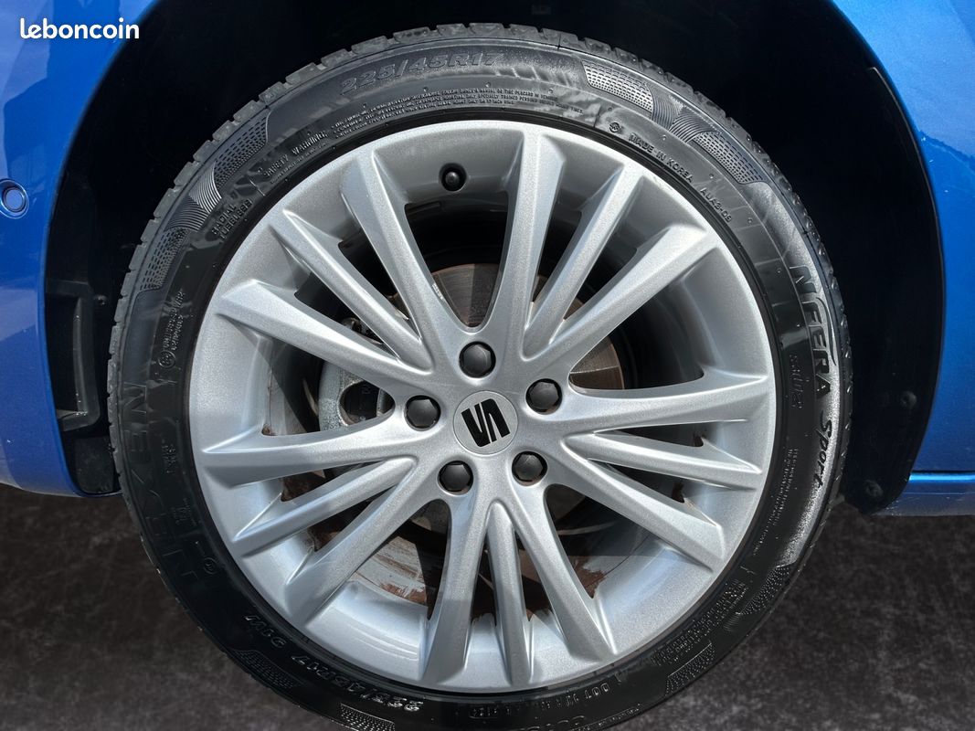 SEAT Leon 1.5 eTSI Hybrid 115 DSG7 Copa (image 8)