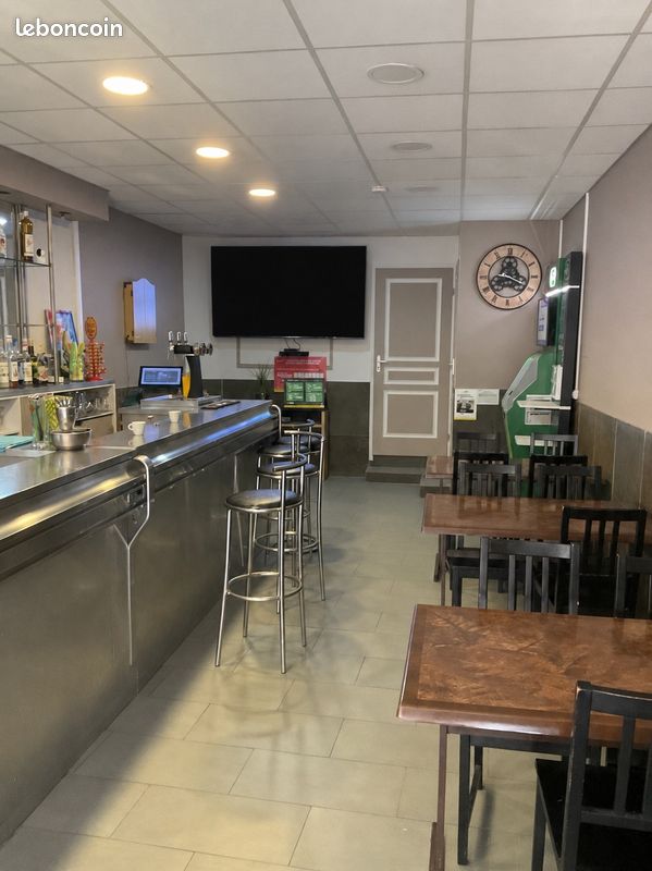 Local commercial 1 pièce 53 m² · à Peynier · 53 m² · 115 550 €